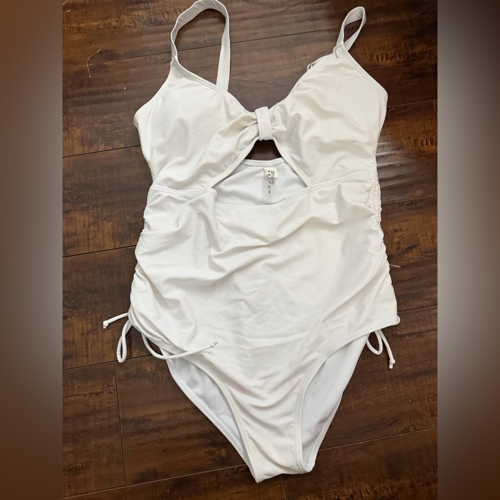 Elegant White Bikini